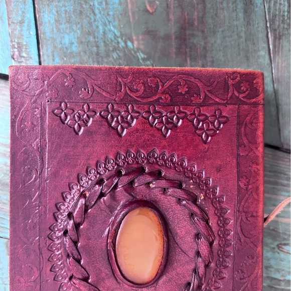 Handmade Leather Journal - Picture 7 of 16